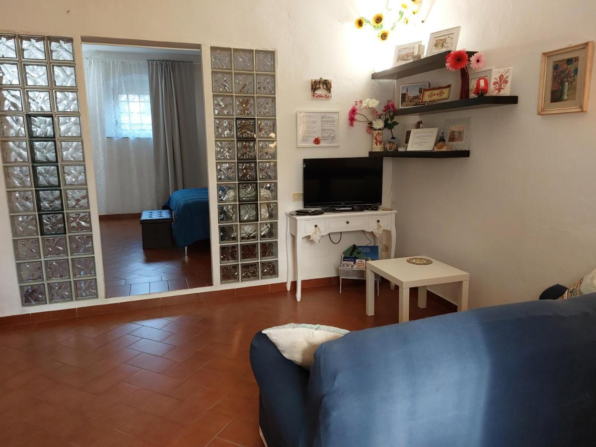 Apartamento La Piccola Oasi Con Parcheggio Florencia Exterior foto