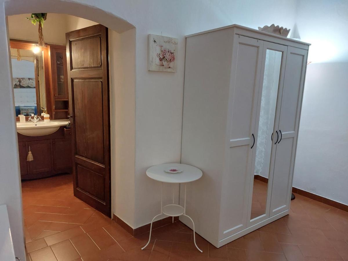 Apartamento La Piccola Oasi Con Parcheggio Florencia Exterior foto